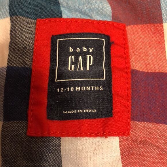 Baby Gap Red Jacket with Plaid Lining Size12-18 months - Picture 3 of 5